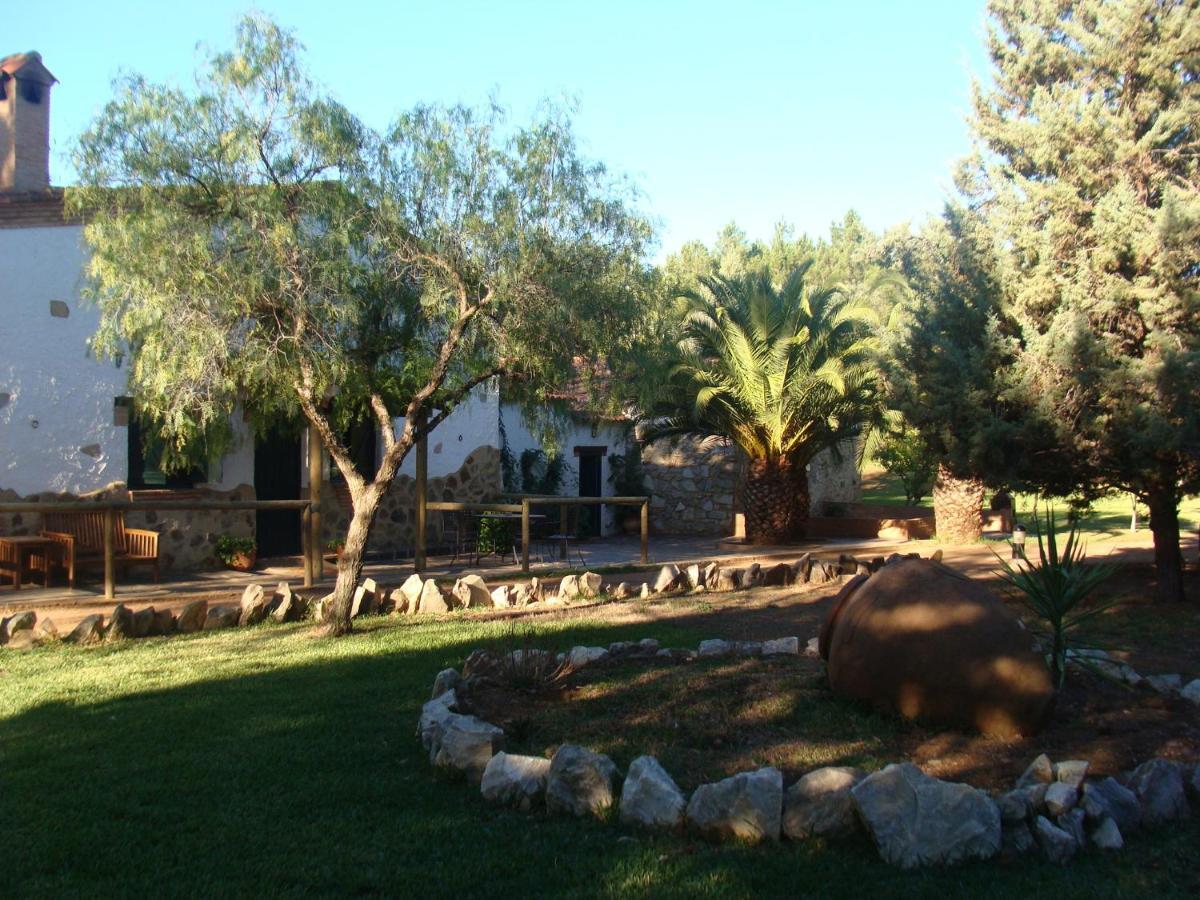 Complejo Rural Puerto Penas Otel Aroche Dış mekan fotoğraf